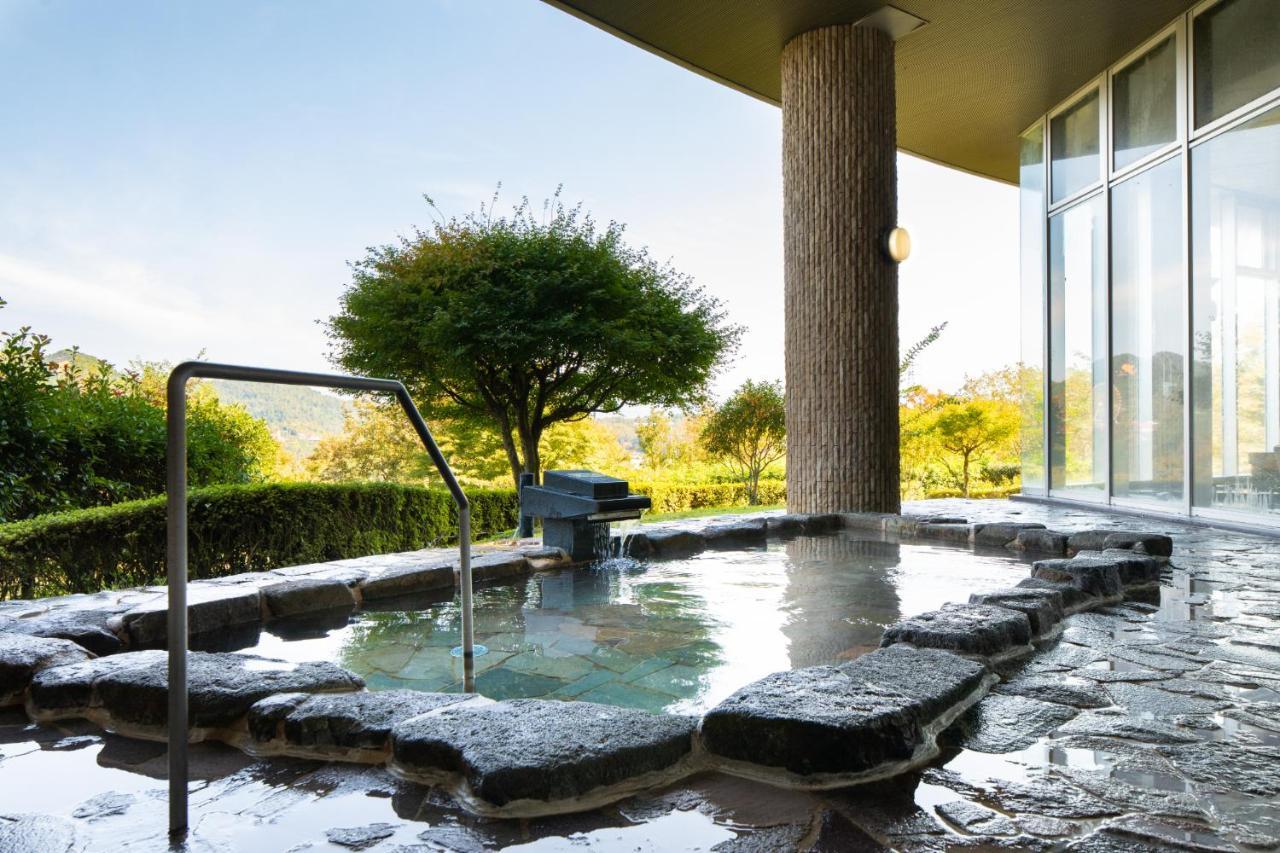 Enakyo Onsen Hotel Yuzuriha Exterior foto