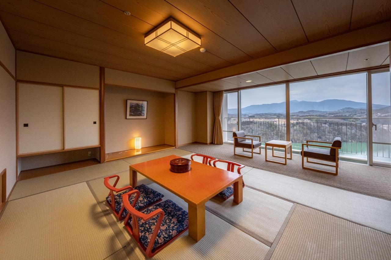 Enakyo Onsen Hotel Yuzuriha Exterior foto